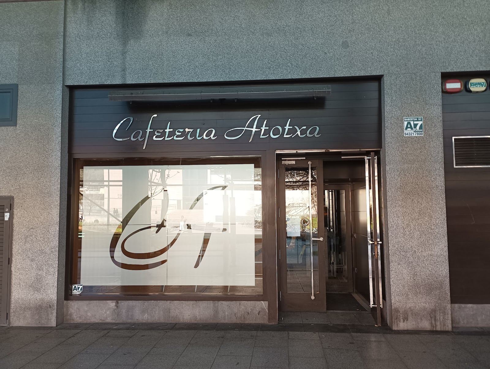 Fachada de la Cafetería Atotxa